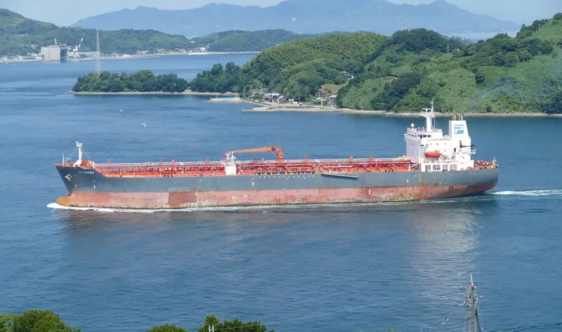 LILA AMAZON Tanker IMO 9313474 photo 7