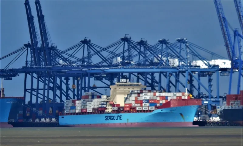 MAERSK BOSTON Container Ship IMO 9313905 photo 5