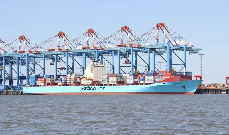 SEAGO FELIXSTOWE Container Ship IMO 9313917 photo 6