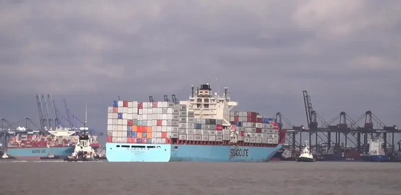 SEAGO PIRAEUS Container Ship IMO 9313955