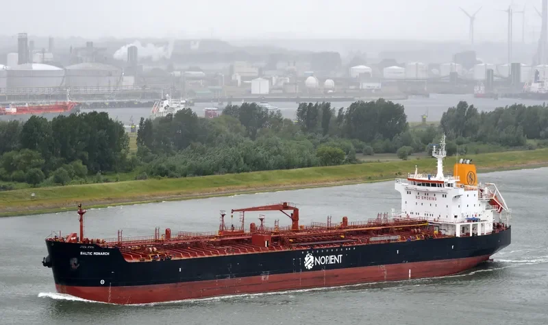 BALTIC MONARCH Tanker IMO 9314818 photo 7
