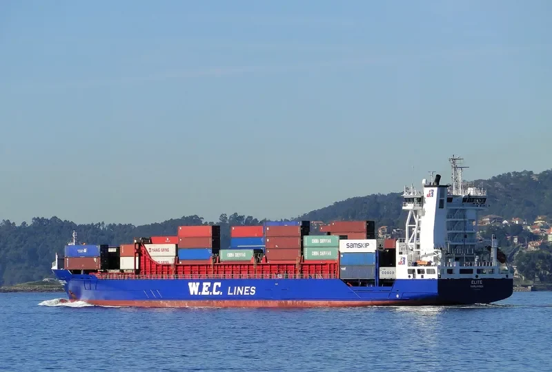 WEC DE HOOGH Container Ship IMO 9315018 photo 9