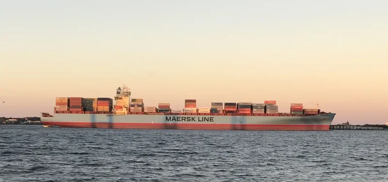 MAERSK SENTOSA Container Ship IMO 9315202 photo 7