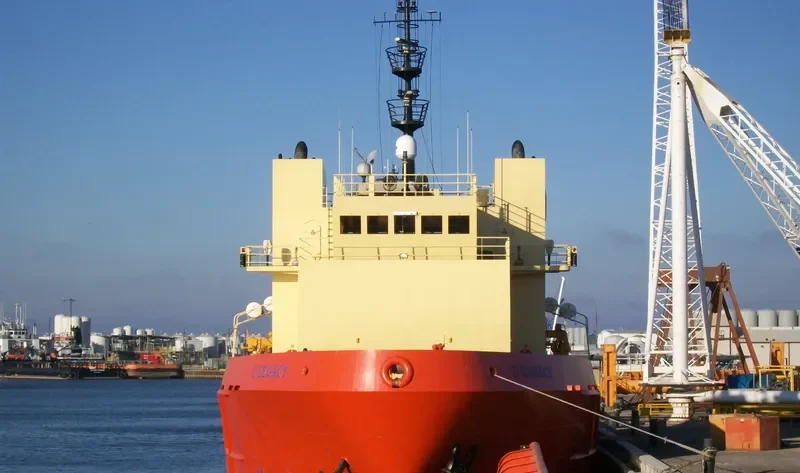 C LEGACY Offshore Vessel IMO 9315496