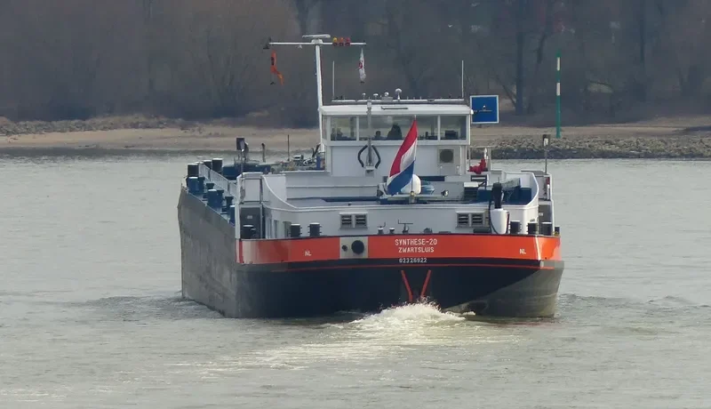 VOLLENHOVE Tanker IMO 9316842 photo 9