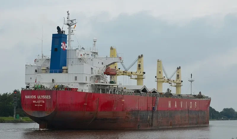 NAVIOS ULYSSES Bulk Carrier IMO 9317494 photo 10