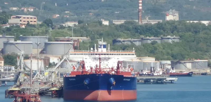 SEAMAGIC Tanker IMO 9317949 photo 3