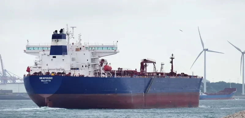 SEAMAGIC Tanker IMO 9317949 photo 4