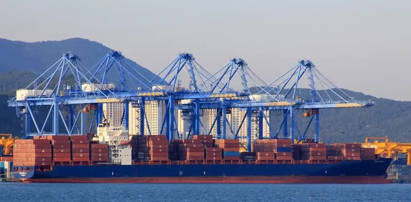 DOLPHIN II Container Ship IMO 9318125 photo 3