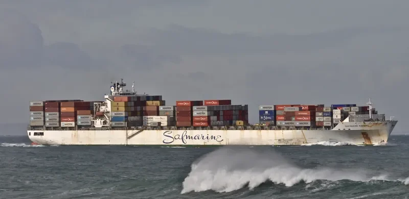 SAFMARINE MAKUTU Container Ship IMO 9318319 photo 9