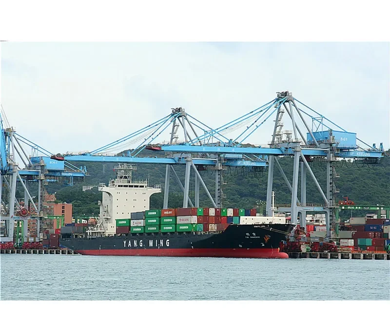 YM IMMENSE Container Ship IMO 9319131 photo 9