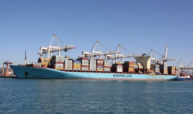 GJERTRUD MAERSK Container Ship IMO 9320233 photo 3