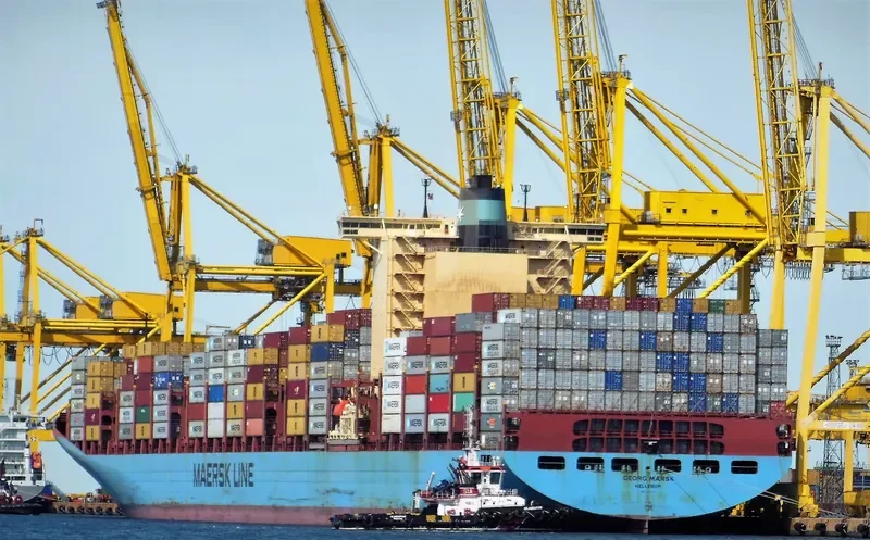 GEORG MAERSK Container Ship IMO 9320257 photo 2