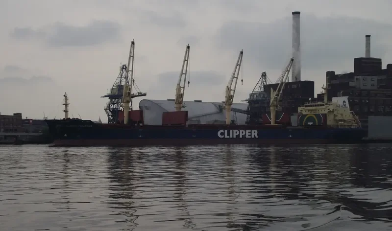 CLIPPER TENACIOUS Bulk Carrier IMO 9320348 photo 8