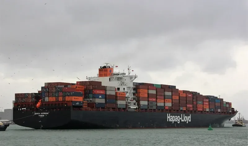 OSAKA EXPRESS Container Ship IMO 9320697