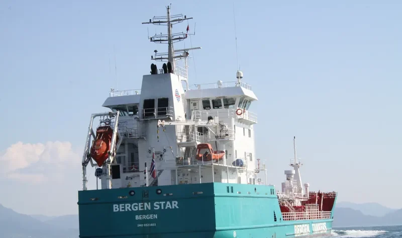 BERGEN STAR Tanker IMO 9321603 photo 6