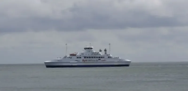 SYLT EXPRESS Ro-Ro IMO 9321823 photo 4