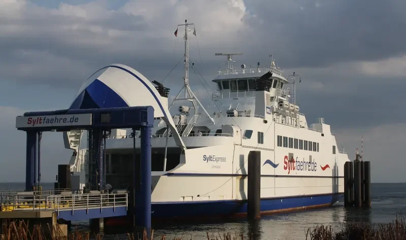SYLT EXPRESS Ro-Ro IMO 9321823 photo 10