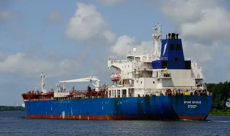 STAR EAGLE Tanker IMO 9321938 photo 4