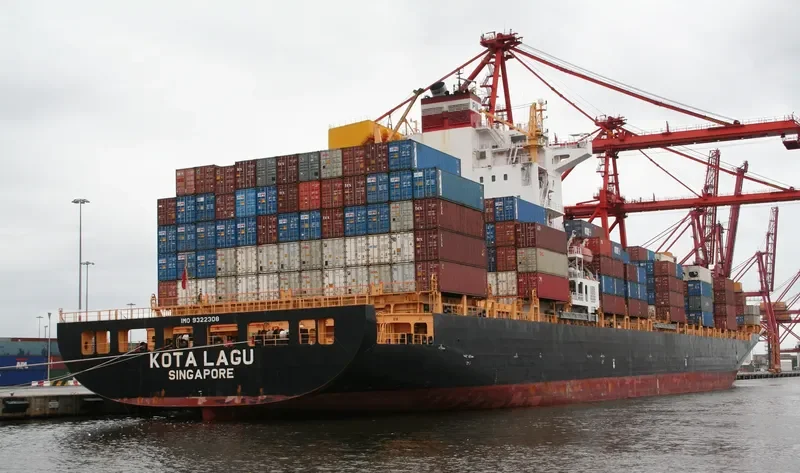 KOTA LAGU Container Ship IMO 9322308 photo 10
