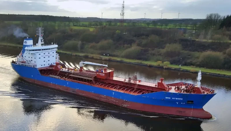 BRO NYBORG Tanker IMO 9322695 photo 2