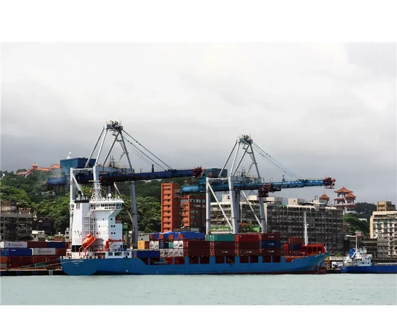 ASIATIC DAWN Container Ship IMO 9322877 photo 4