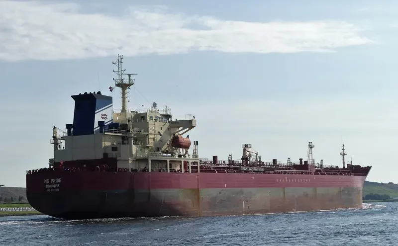 NS PRIDE Tanker IMO 9322956 photo 5