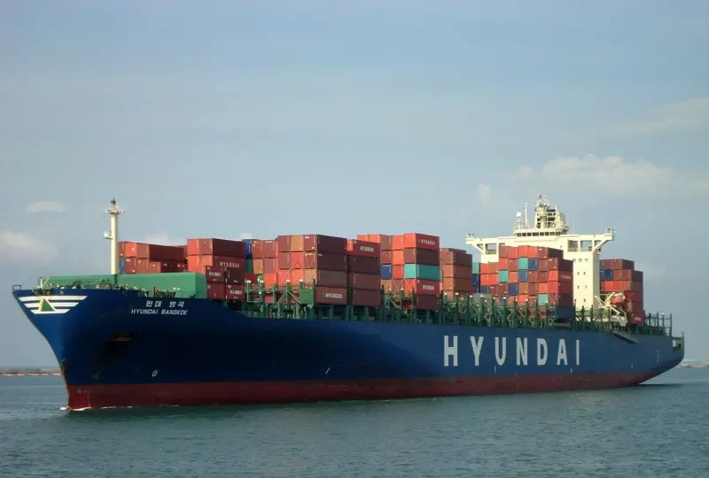 HYUNDAI BANGKOK Container Ship IMO 9323510 photo 10