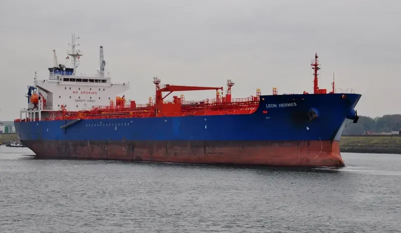 LEON HERMES Tanker IMO 9323560 photo 8