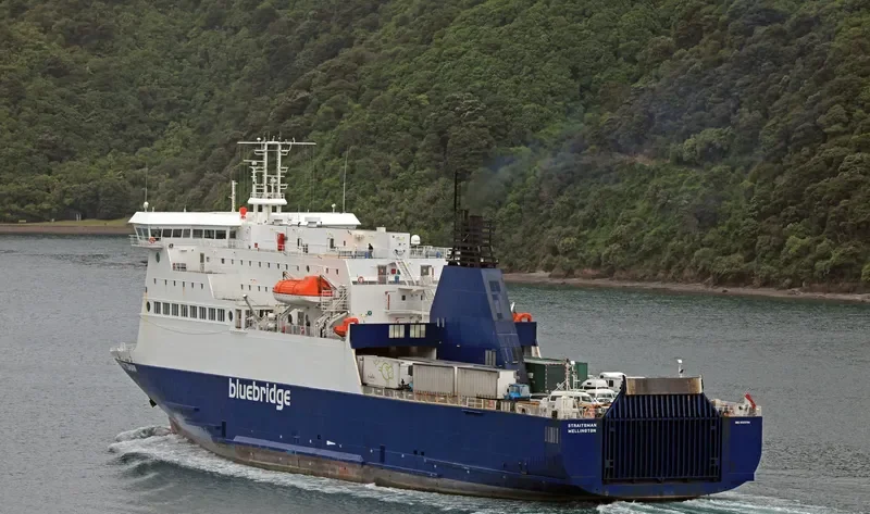 STRAITSMAN Passenger Ship IMO 9323704 photo 2