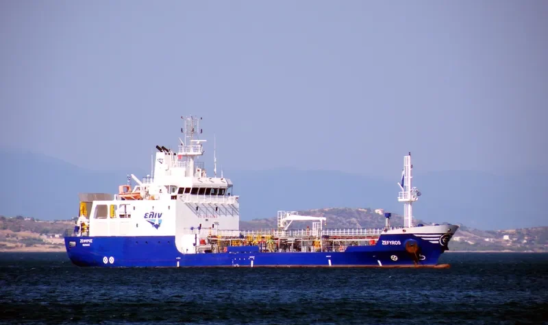 ZEFYROS Tanker IMO 9324382 photo 10
