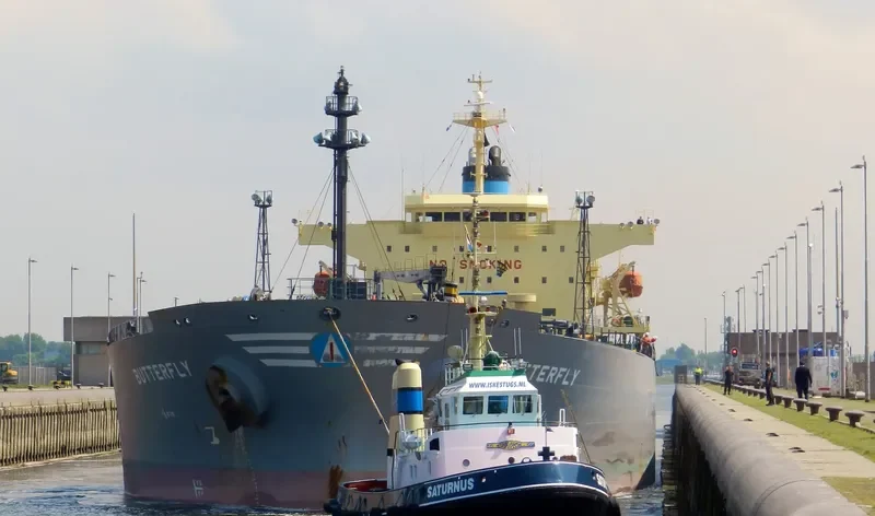 EXPLORER II Tanker IMO 9324459 photo 9