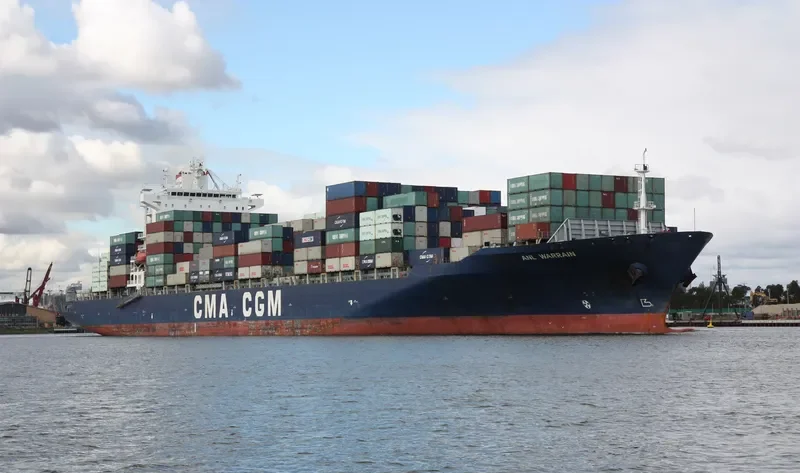 NAVIOS VERDE Container Ship IMO 9324863 photo 6