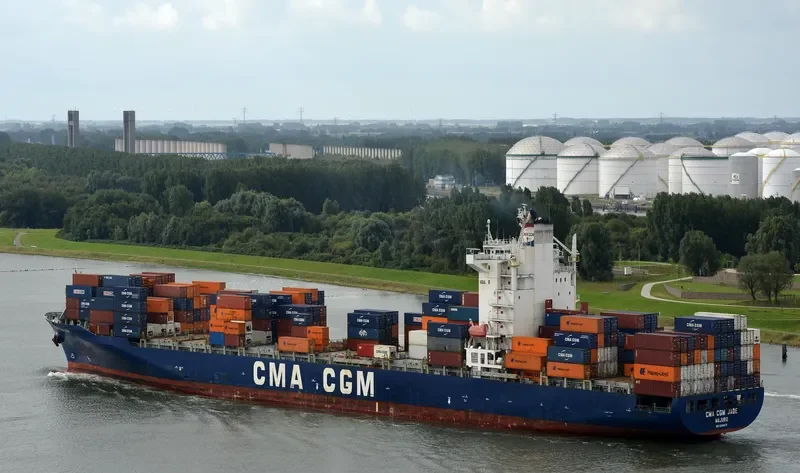 NAVIOS INDIGO Container Ship IMO 9324875