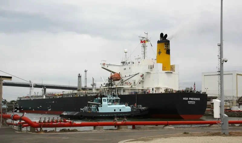 HIGH SD YIHE Tanker IMO 9325324 photo 6