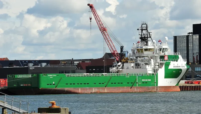 BOURBON TOPAZ Offshore Vessel IMO 9325829 photo 2