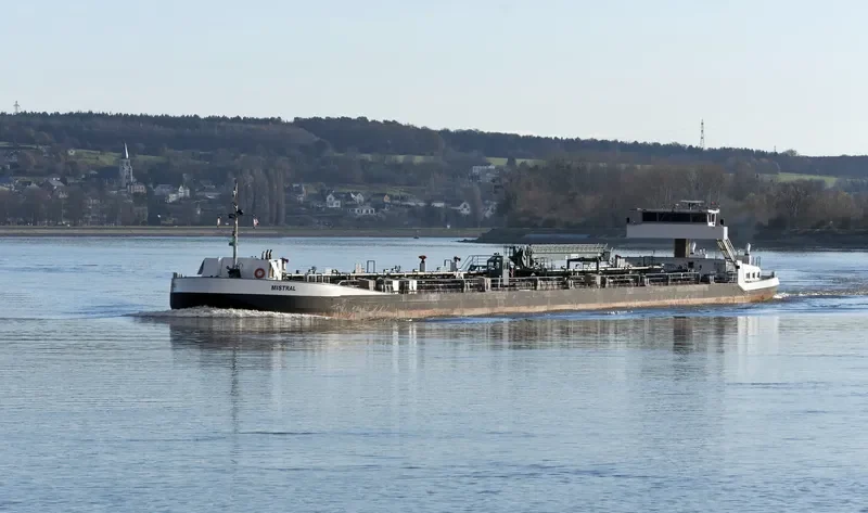 MISTRAL Tanker IMO 9326665