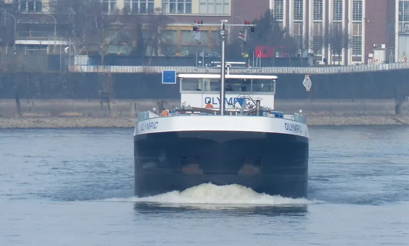 OLYMPIC Tanker IMO 9326691 photo 4