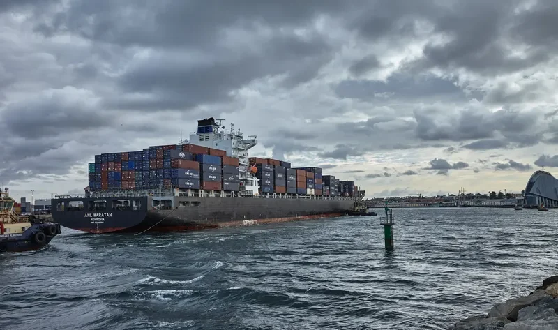 ANL WARATAH Container Ship IMO 9326794 photo 2