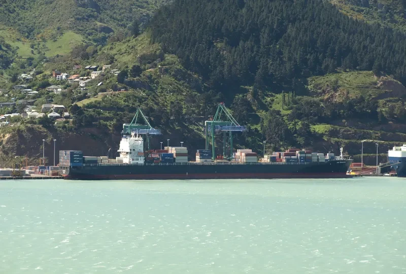 ANL WARATAH Container Ship IMO 9326794 photo 6