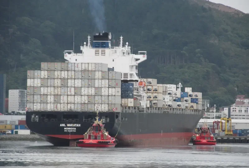 ANL WARATAH Container Ship IMO 9326794 photo 7