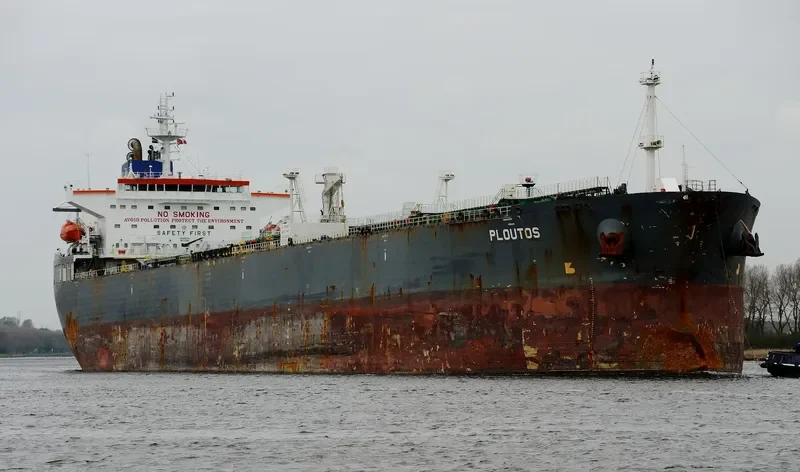 PLOUTOS Tanker IMO 9327023 photo 8
