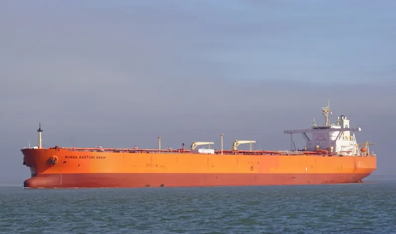 BUNGA KASTURI ENAM Tanker IMO 9327554 photo 4