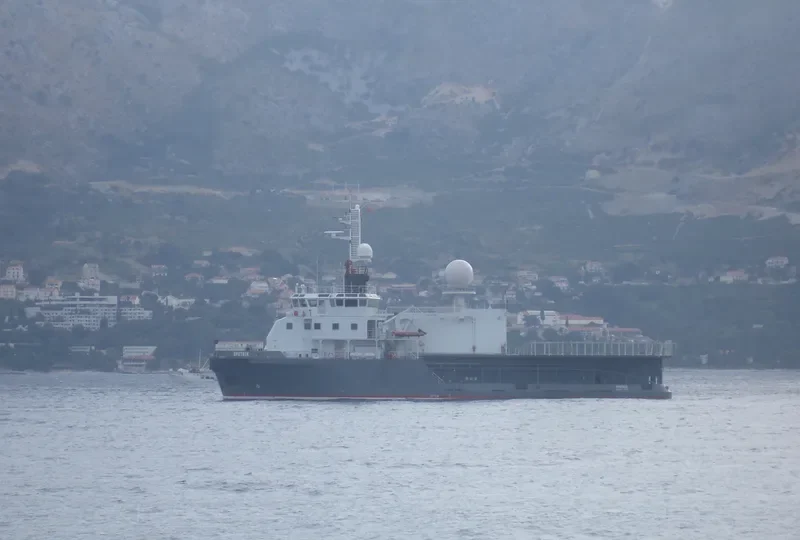 SPUTNIK Offshore Vessel IMO 9327920 photo 9