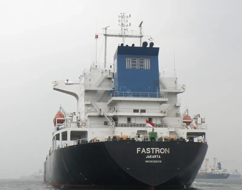 FASTRON Tanker IMO 9329318 photo 3