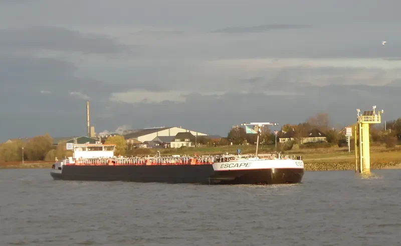 ESCAPE Tanker IMO 9329514 photo 5