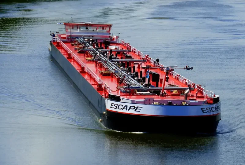ESCAPE Tanker IMO 9329514 photo 10
