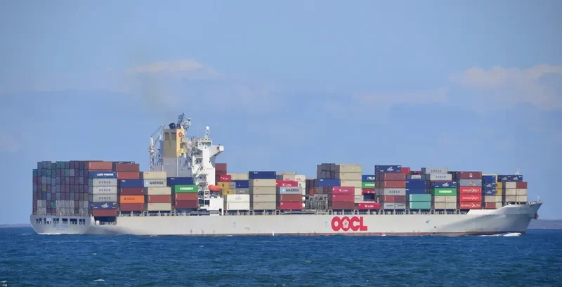 OOCL TEXAS Container Ship IMO 9329552 photo 6
