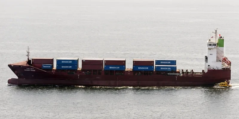VOSTOCHNY VOYAGER Container Ship IMO 9329590 photo 7