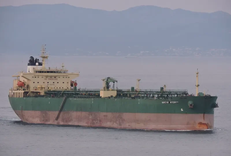 NORSTAR INTEGRITY Tanker IMO 9329758 photo 2
